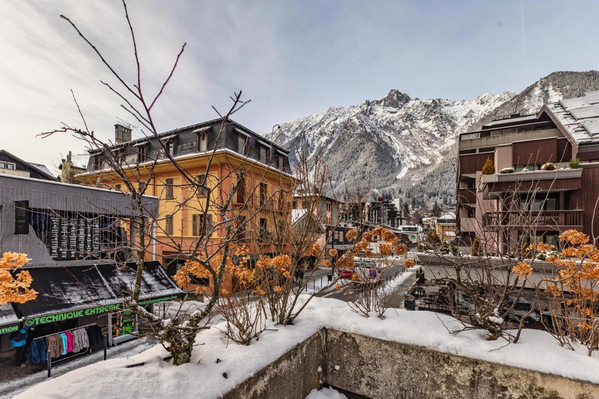Duplex Aiguille Du Midi Large Terrasse - Happy Rentals Шамони Экстерьер фото